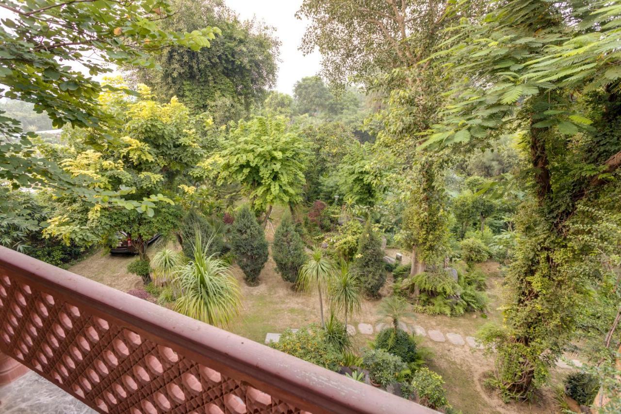 Hostie Chinar Haveli - Heritage Home With Pool, Gurgaon Eksteriør billede