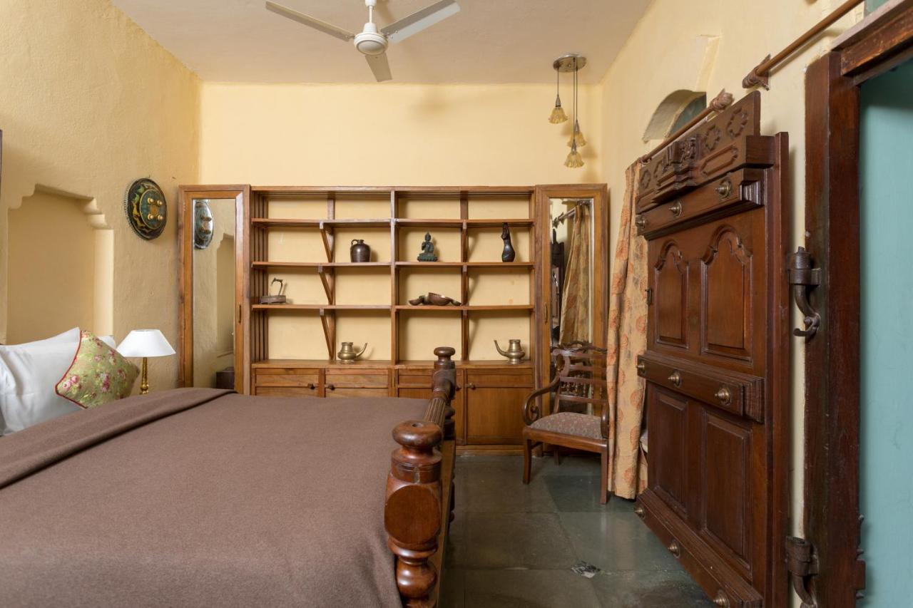 Hostie Chinar Haveli - Heritage Home With Pool, Gurgaon Eksteriør billede